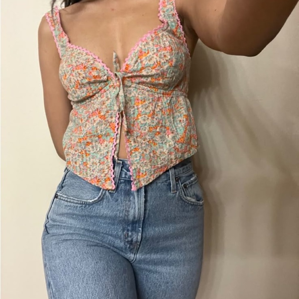 American Eagle Outfitters Multicolor Floral Tie-Front Camisole